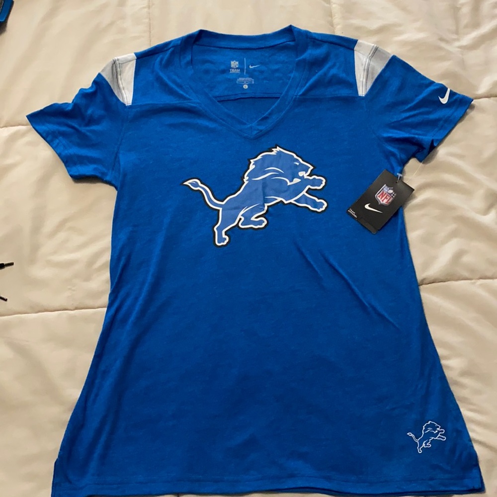 Brand New Nike Detroit Lions shirt SZ large